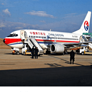 遵义茅台空运公司航空快运业稳步发展的原因是什么？